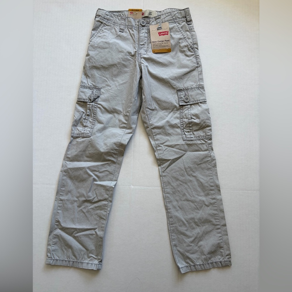 New boy's Levis cargo pants size 7x Reg 7-8 yrs